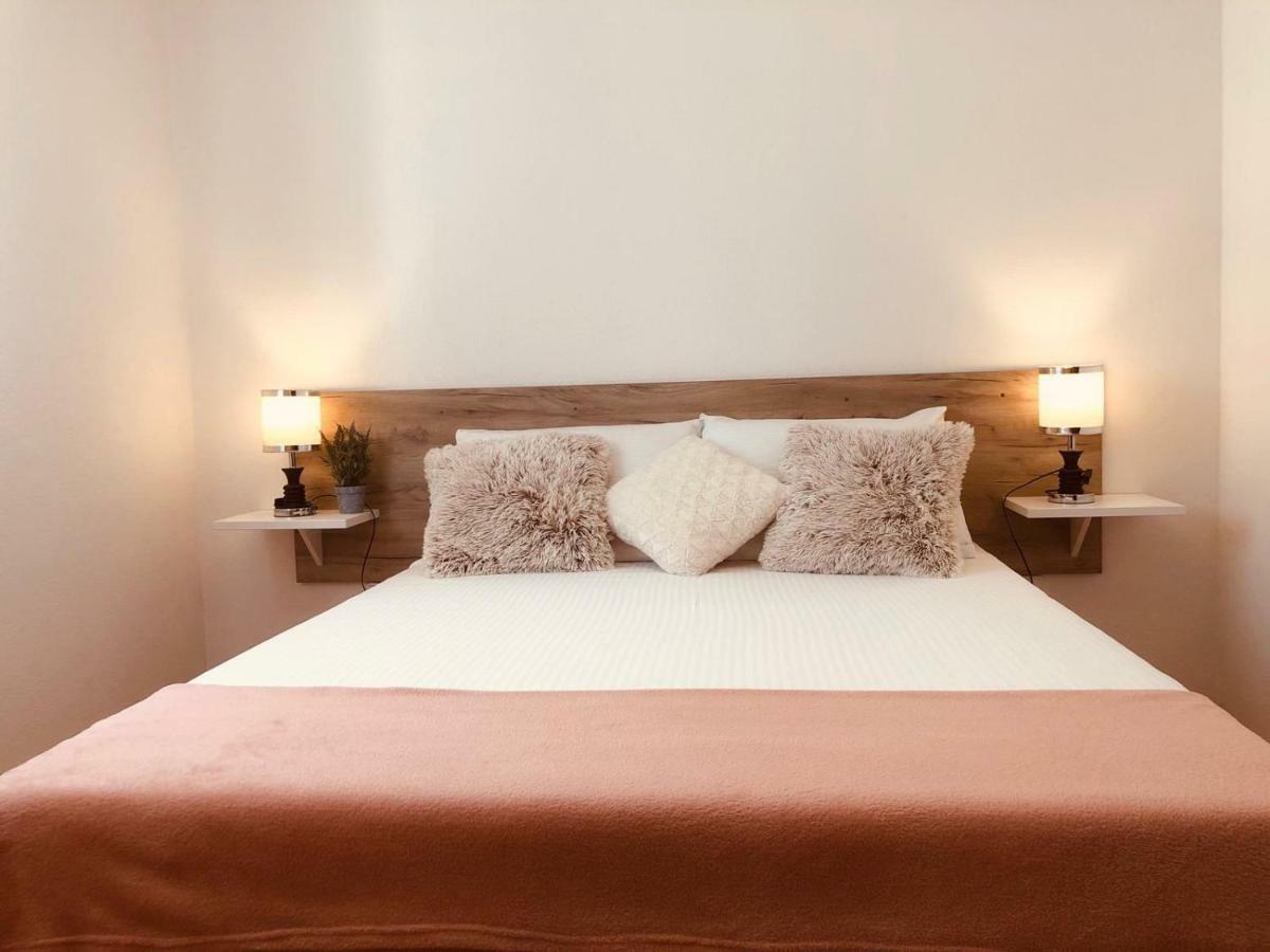 Apartment Golden Fields スモーヤナク エクステリア 写真