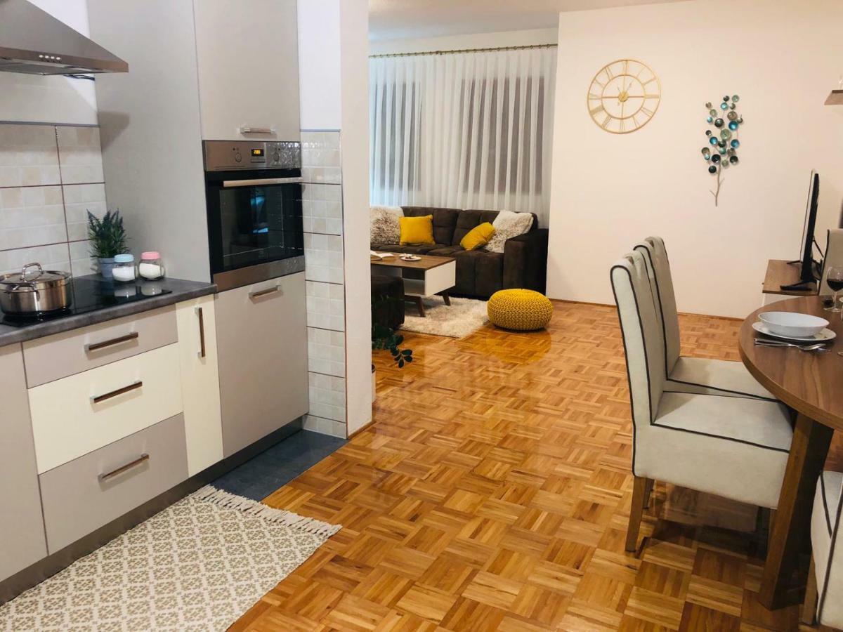 Apartment Golden Fields スモーヤナク エクステリア 写真