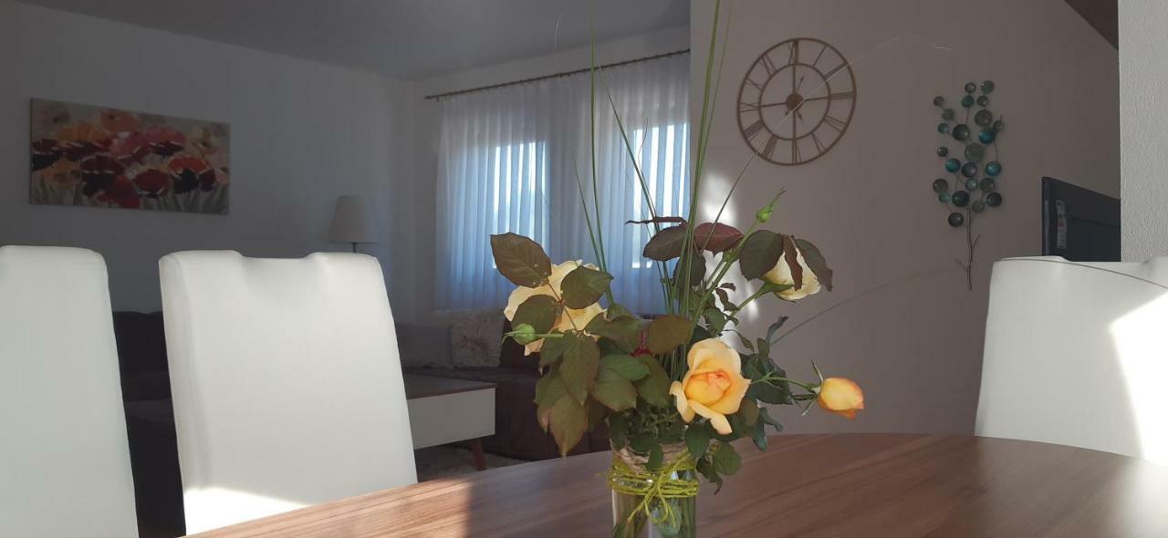 Apartment Golden Fields スモーヤナク エクステリア 写真